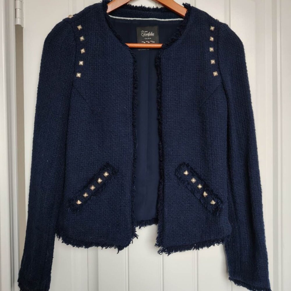 Zara Chic Style Dark Navy Blue Short Blazer, Great for business or everyday wear